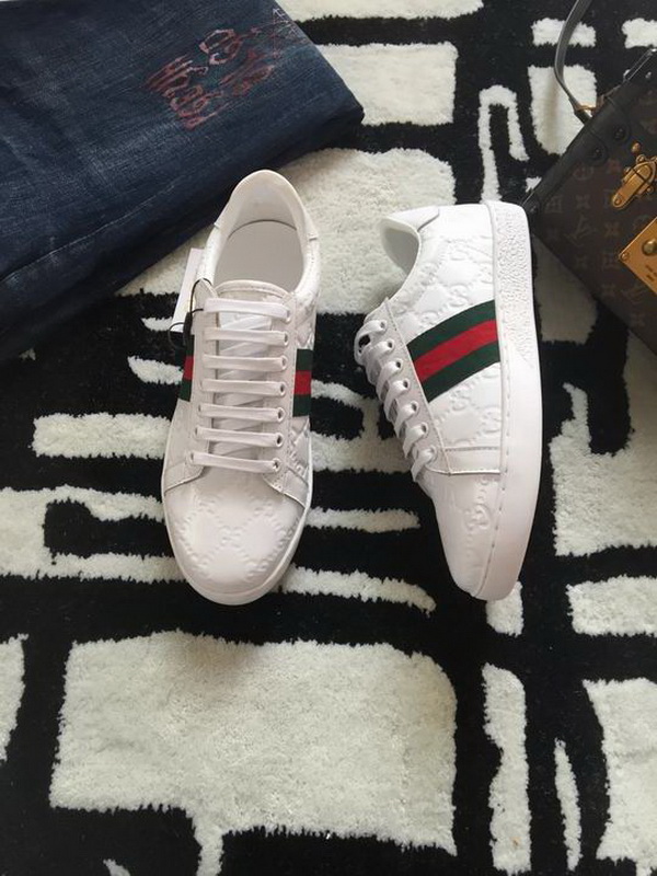 Gucci Low Help Shoes Lovers--035